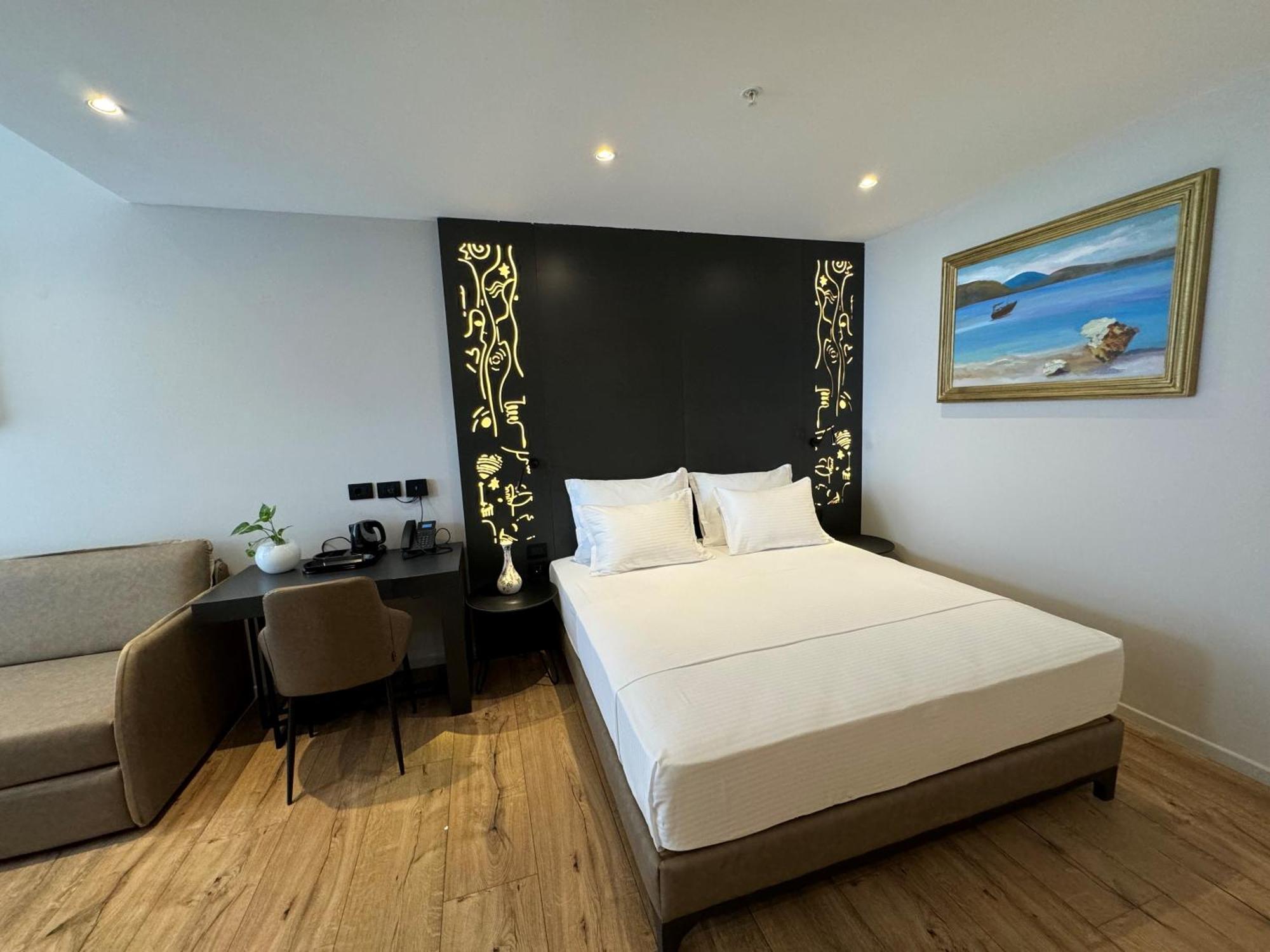 Arka Art Hotel Kashar